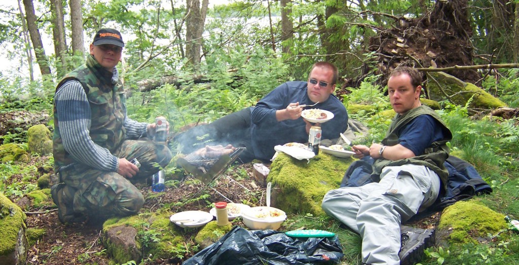lecker Grillen auf einer Insel im Bolmen ALLEMANNSRÄTTEN - JEDERMANNSRECHT