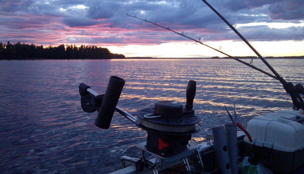 ÅSNEN ÅSNEN-TROLLING 2013 Sirkön Borgön Downrigger Halterung Bootsklammer