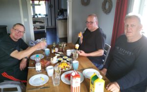 FEGEN-TROLLING 2018 Schweden-Angler Frühstück mit Prosecco